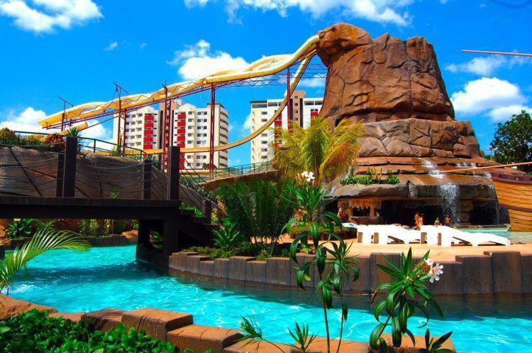 Spazzio Diroma Com Acesso Ao Acqua Park - Temporada Cn Adriele Caldas Novas Luaran gambar